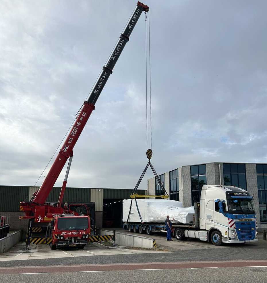 Levering Eagle bij Groku te Kampen